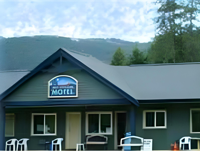 Others 2, New Horizon Motel, Kootenay Boundary