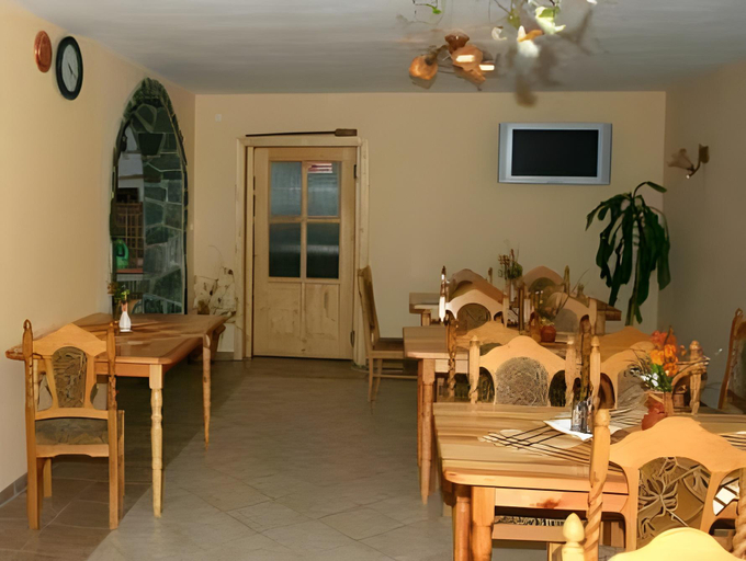 Food & Drinks 4, Penzion JAS, Tvrdošín