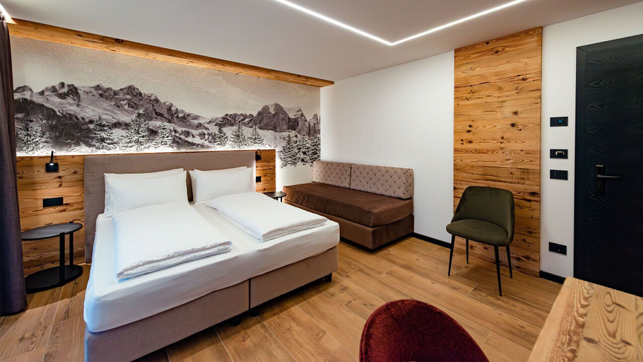 Bedroom 4, Dolomites Resort Formiè, Trento