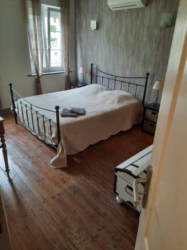 Others 4, Maison de malbrouck, Moselle