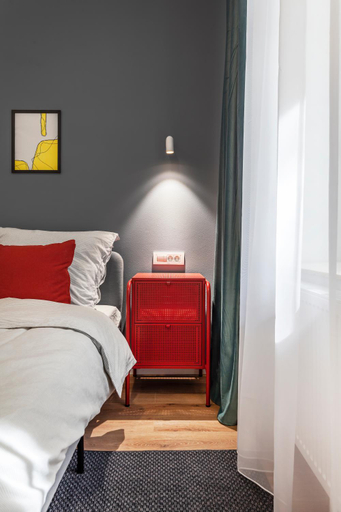 Bedroom 12