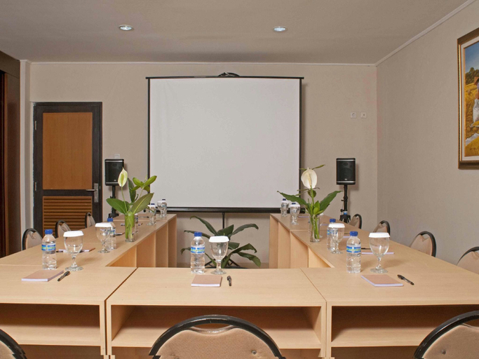 Business Facilities, Dago's Hill Hotel, Bandung
