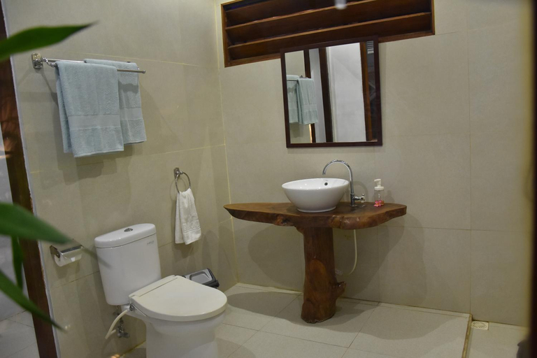 Bathroom 4, Bobocha Siladen Boutique Resort, Manado