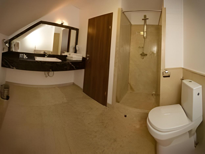 Bathroom 4, Hotel Gott, Brasov