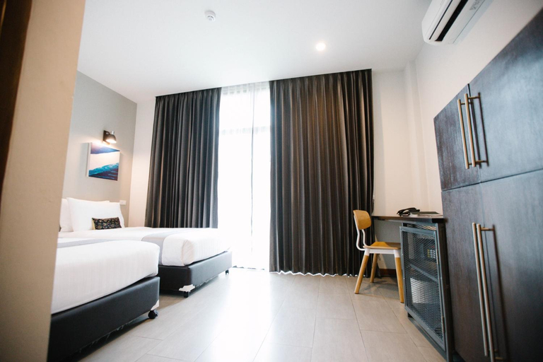 Bedroom 8