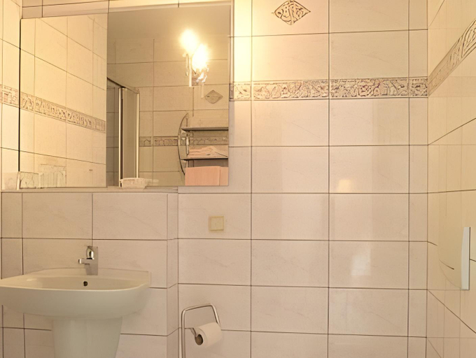 Bathroom 4, Villa Antonia, Bautzen