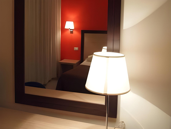 Bedroom 2, Hotel Moderno, Trapani