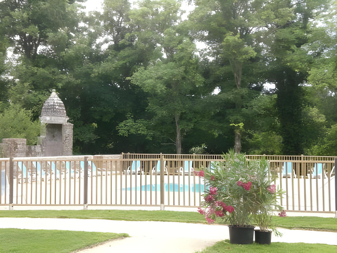 Others 5, Residence Prestige Odalys Le Chateau de Keraveon, Morbihan