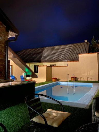 Others 4, Guesthouse Prenociste Faraon