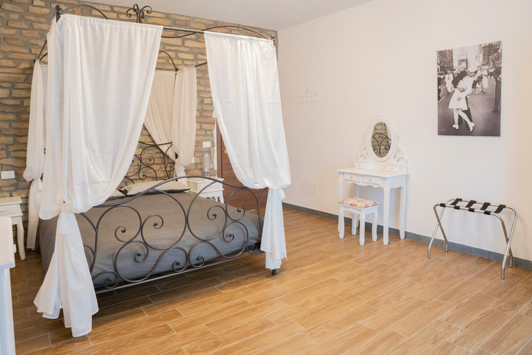 Bedroom 24