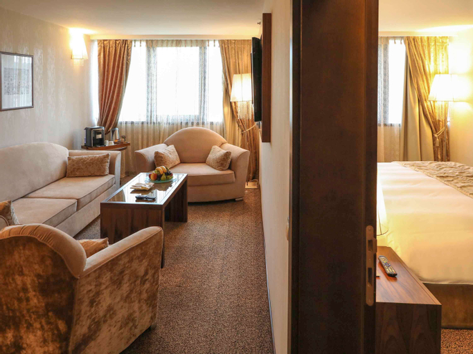 Bedroom 10