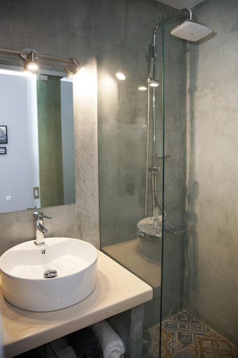 Bathroom 2, Shalom Luxury Rooms Kondilaki, Crete