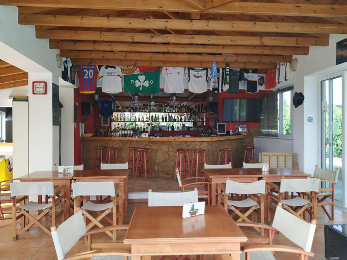 Food & Drinks 5, Pardalakis Studios, Crete
