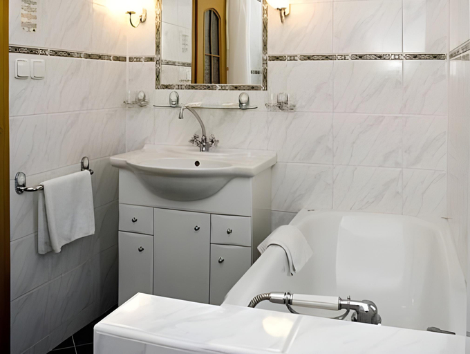 Bathroom 4, Hotel Excellent, Praha 8