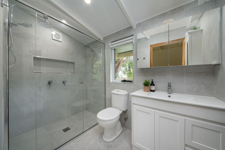 Others 5, Dromana's Beachside Hideaway, Melbourne