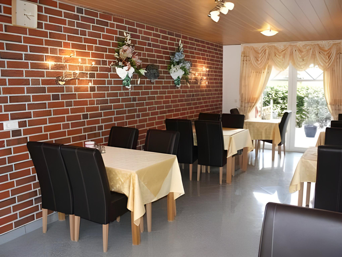 Others 4, Hotel Pension Julia, Aurich