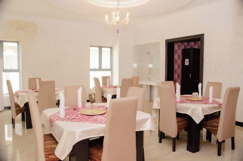 Food & Drinks 5, Fancourt Hotel, Ilorin East