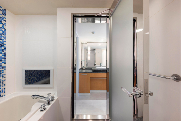 Bathroom 5