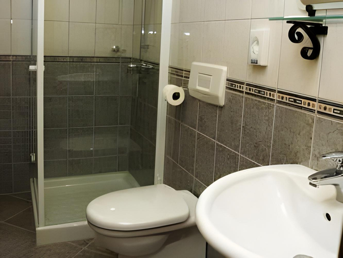 Bathroom 4, Terano Urban Lodge in Maribor, Maribor