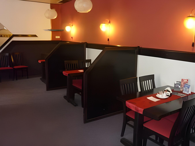 Food & Drinks 2, Hotel THT, Svitavy