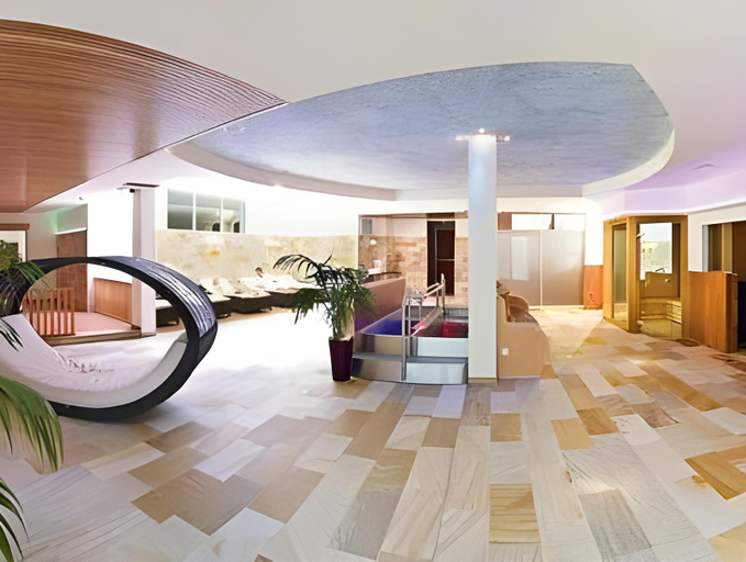 Public Area, Boutique-Hotel Ballguthof am Golfplatz, Bolzano