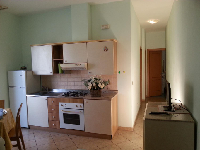Others 5, Residenza Melucci, Rimini