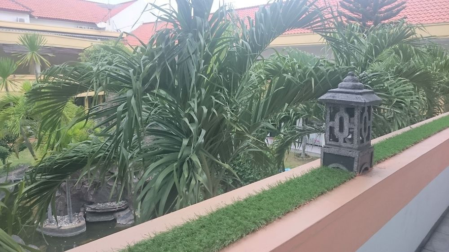 Others 2, Hotel Sinar 2, Surabaya