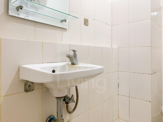 Bathroom 17