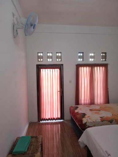 Bedroom 2, Ramdan Homestay, Lombok
