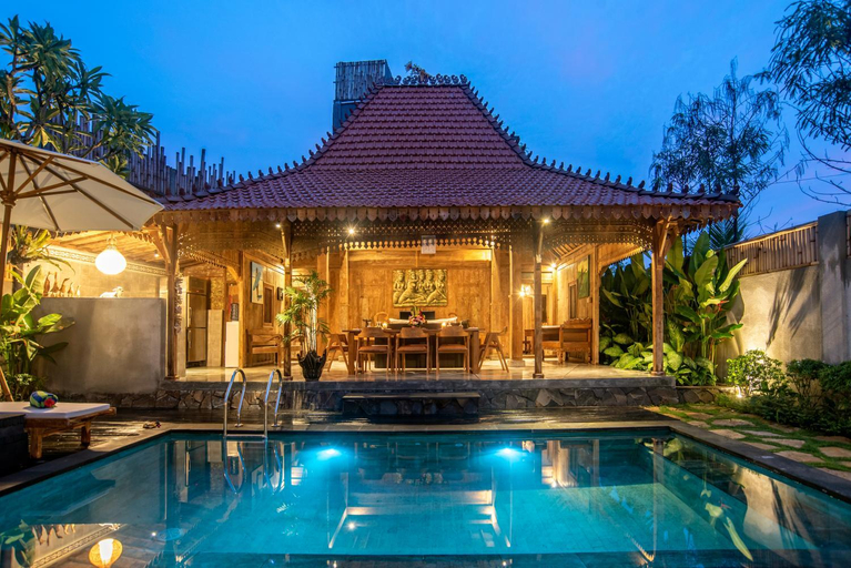 Swimming Pool 9