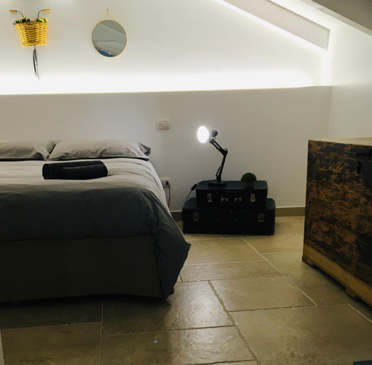Others 2, Zia Marietta Guest House, Bari