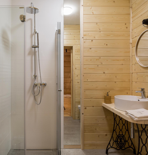 Bathroom 2, Tatra Wood House, Tatra