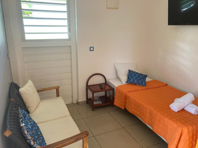 Bedroom, Gites Hotel Couleur Caraibes, Bouillante