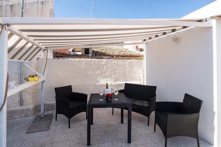 Others 3, Ortigia Terrace Sea View, Syracuse