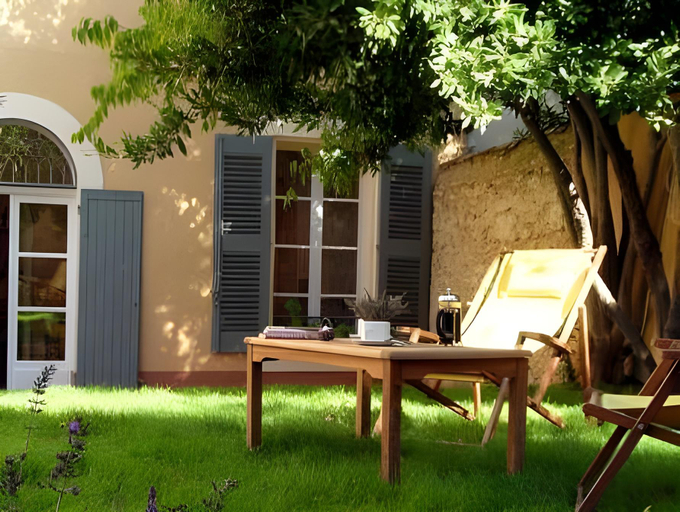 Others 3, Le Couvent, Vaucluse