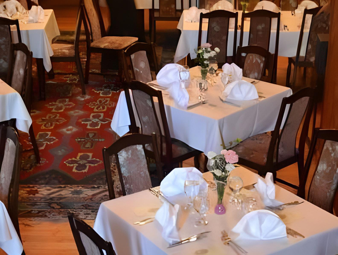 Food & Drinks 4, Hotel Hospitz, Southern Savonia