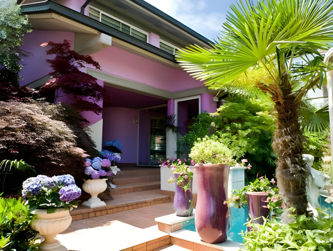 Exterior & Views
