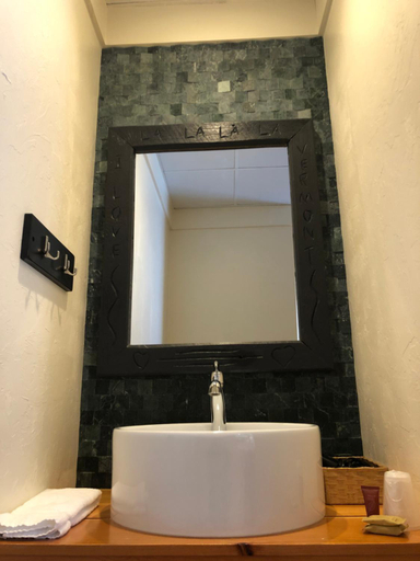 Bathroom 4, Trailside Inn, Rutland