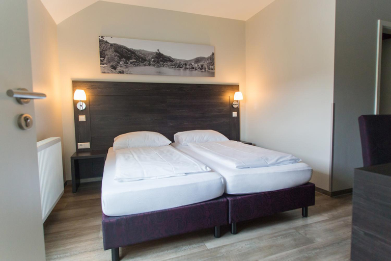 Bedroom 9