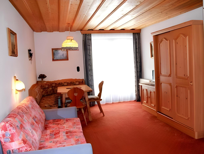Bedroom 3, Landgasthof Leopoldhof, Salzburg Umgebung