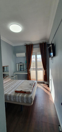 4, Habitacion cerca del centro, Valencia