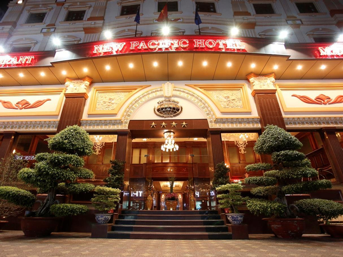 Exterior & Views 2, New Pacific Hotel, District 3