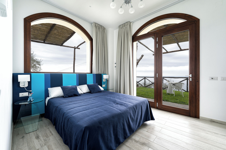 Bedroom 3, Tenuta dell'AlMa, Salerno