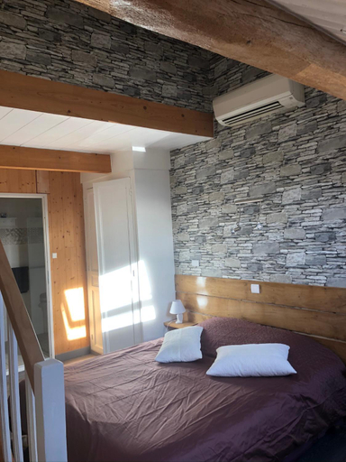 Others 3, Chambres d'Hotes Pom' Paille, Jura