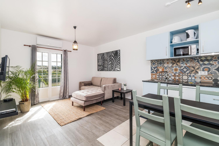 Others 4, Guesthouse Aljezur Center, Aljezur