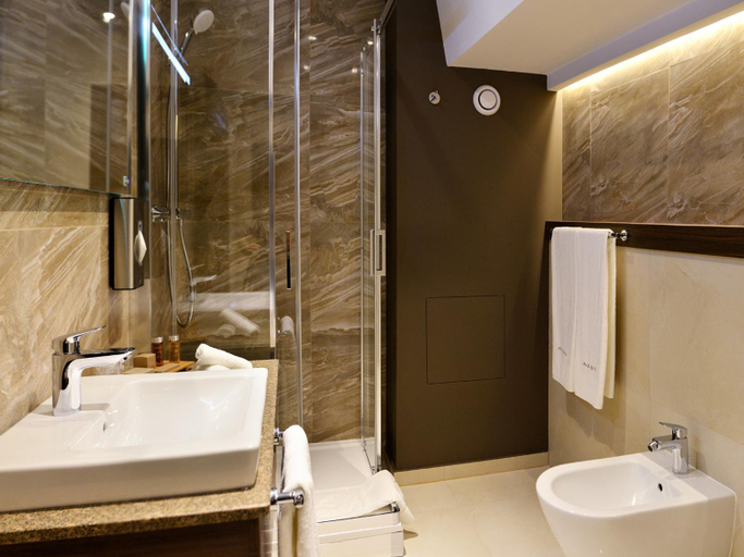 Bathroom 3, AZUL Hotel & Restaurant Partizanske, Partizánske