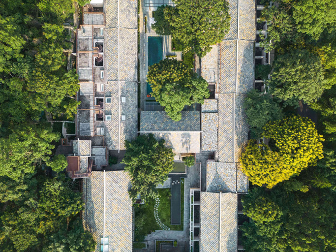 Exterior & Views 2, YAOJIA WATERFALL VILLAGE RESORT, Anshun