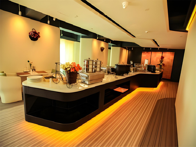 Food & Drinks 4, Jinjiang Metropolo Hotel - Qingdao Chengyang District Government, Qingdao