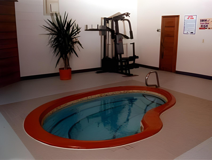 Sport & Beauty 4, Mary's Motel, Columbia-Shuswap