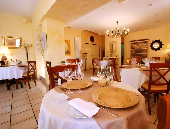 Food & Drinks 5, Logis hotel et restaurant La Bastide Cabezac, Aude